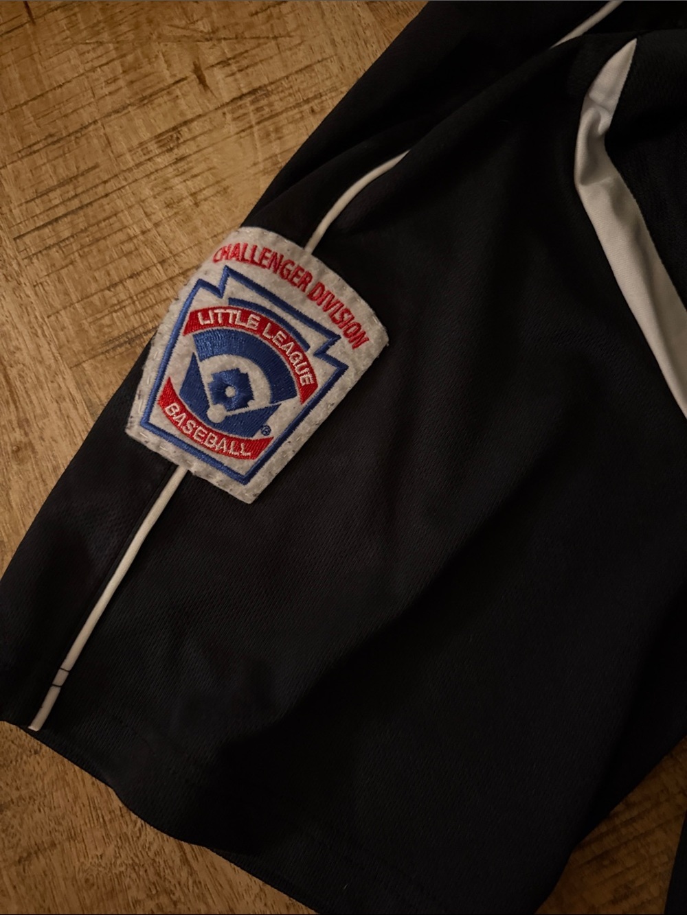 Granada Men’s Black Athletic Jersey - Picture 2 of 4